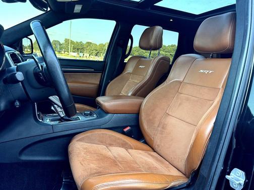 2017 Jeep Grand Cherokee SRT