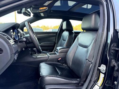 2011 Chrysler 300C Base