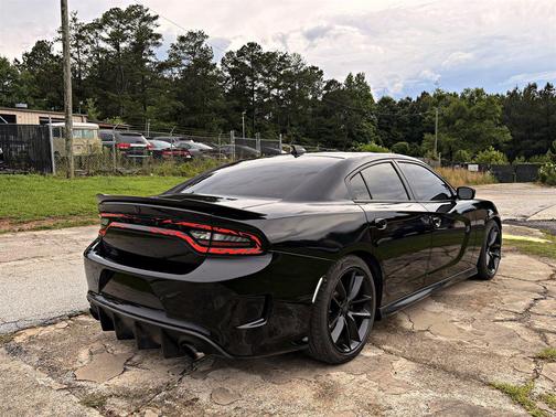 Black 2016 Dodge Charger R/T Scat Pack