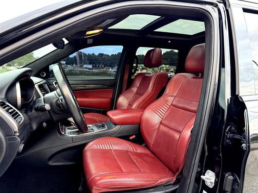 2017 Jeep Grand Cherokee SRT
