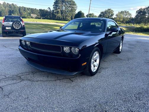 2012 Dodge Challenger SXT