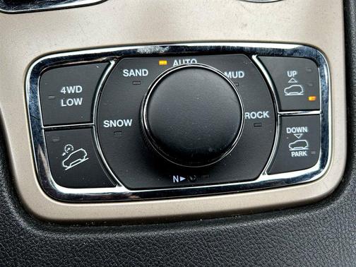 2017 Jeep Grand Cherokee Overland