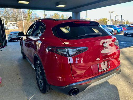 2024 Alfa Romeo Stelvio Ti