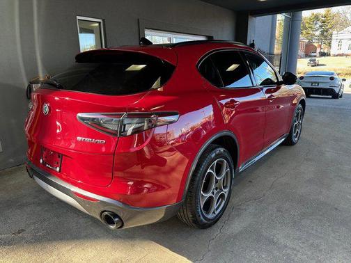 2024 Alfa Romeo Stelvio Ti