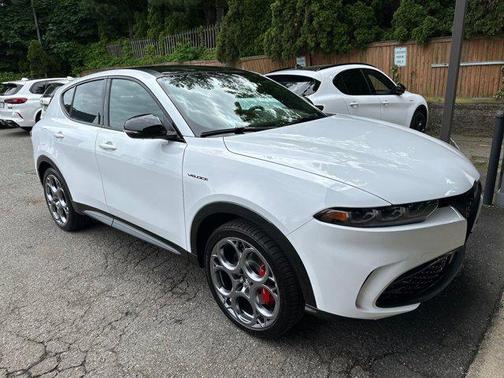 2024 Alfa Romeo Tonale Veloce EAWD