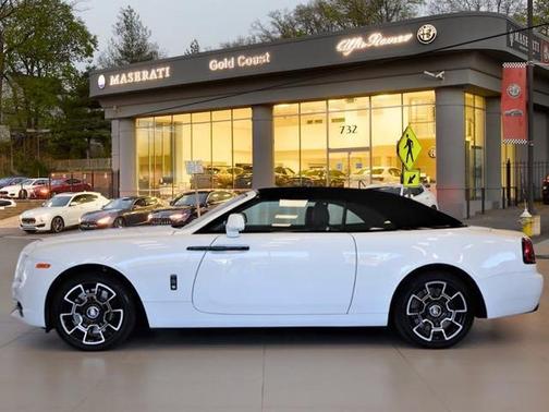 Photo 4 of 32 of 2018 Rolls-Royce Dawn
