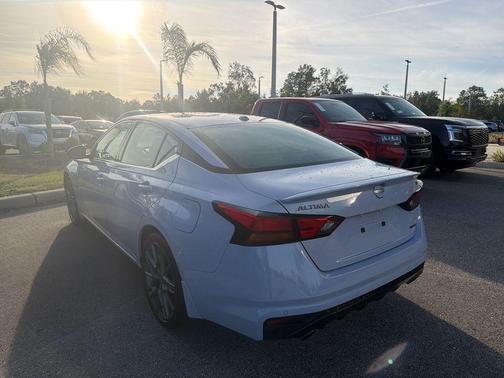 2024 Nissan Altima SR VC-Turbo FWD