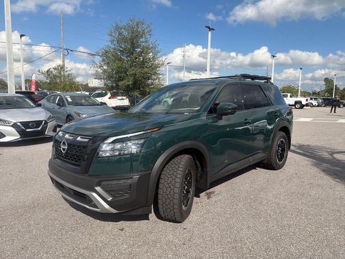 2025 Nissan Pathfinder Rock Creek 4WD