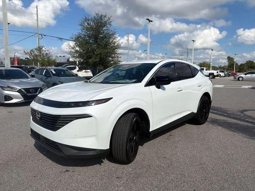 2025 Nissan Murano SV