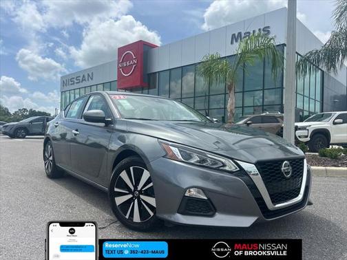 2022 Nissan Altima 2.5 SV