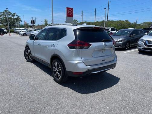 2020 Nissan Rogue SV