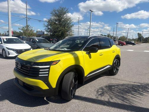 2026 Nissan Kicks SR