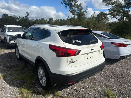 2017 Nissan Rogue Sport SV