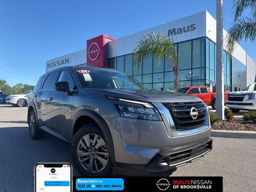 2024 Nissan Pathfinder S FWD