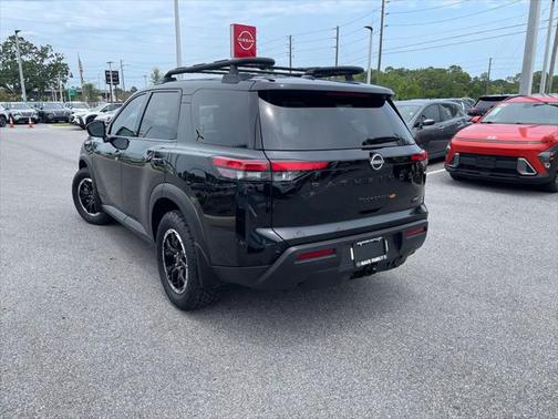 2024 Nissan Pathfinder Rock Creek 4WD