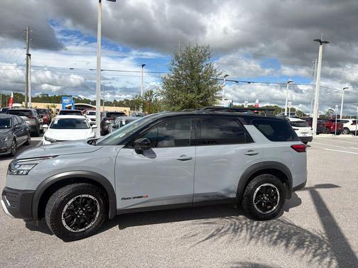 2024 Nissan Pathfinder Rock Creek 4WD