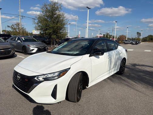 2025 Nissan Sentra SR