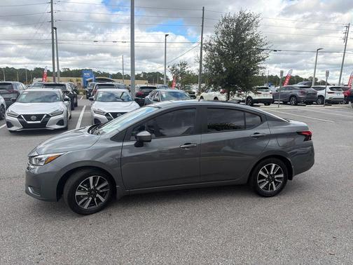 2025 Nissan Versa 1.6 SV