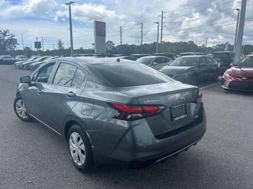 2025 Nissan Versa 1.6 S