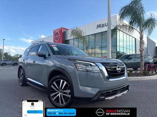 2024 Nissan Pathfinder Platinum FWD