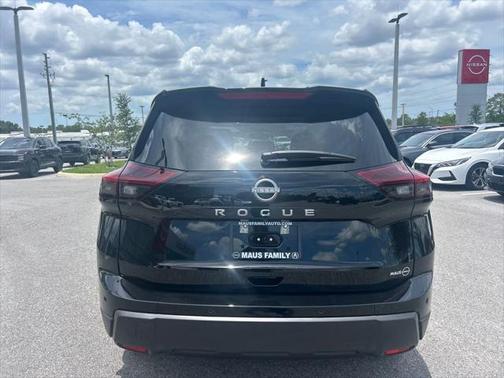 2025 Nissan Rogue S