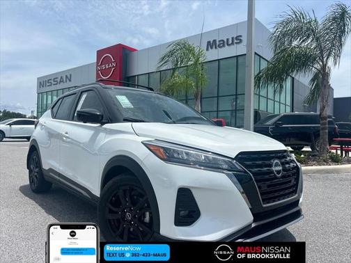 2023 Nissan Kicks SR