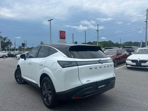 2025 Nissan Murano SL