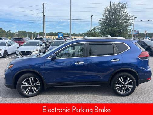 2020 Nissan Rogue SV