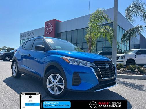 2025 Nissan Kicks S