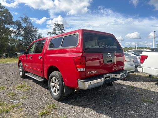2010 Nissan Titan SE