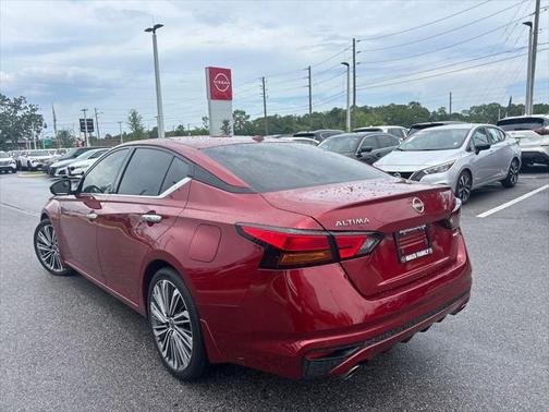 2024 Nissan Altima 2.5 SL