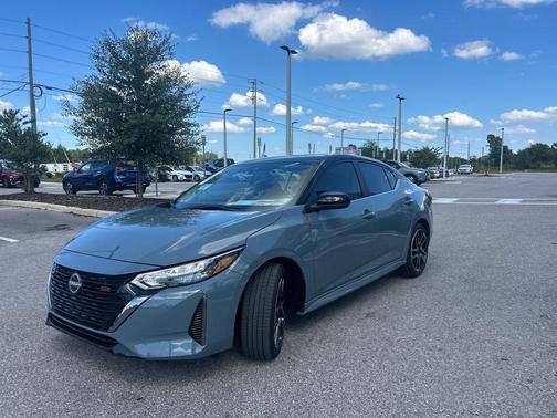2025 Nissan Sentra SR