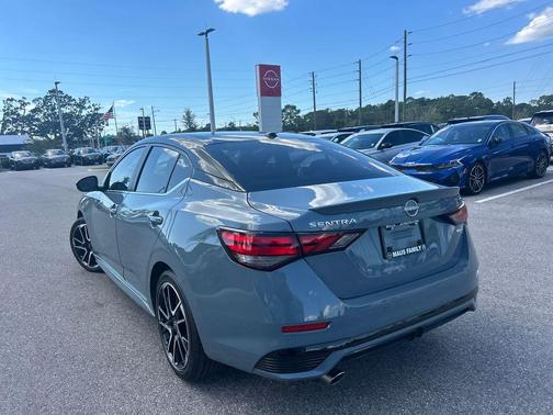 2025 Nissan Sentra SR