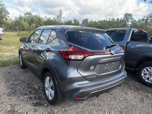 2021 Nissan Kicks S