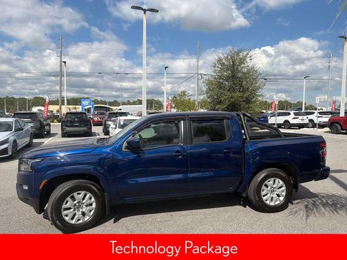 2023 Nissan Frontier SV