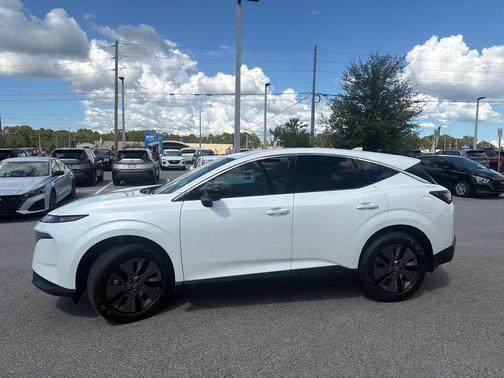 2025 Nissan Murano SL