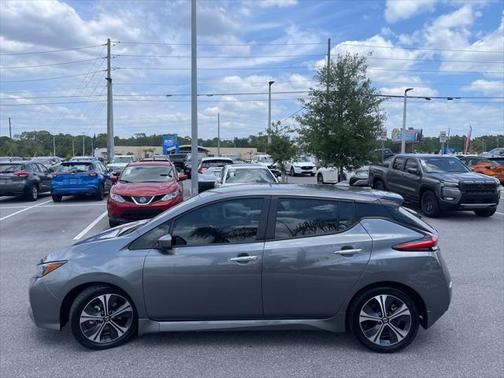2022 Nissan Leaf SV 40 kWh