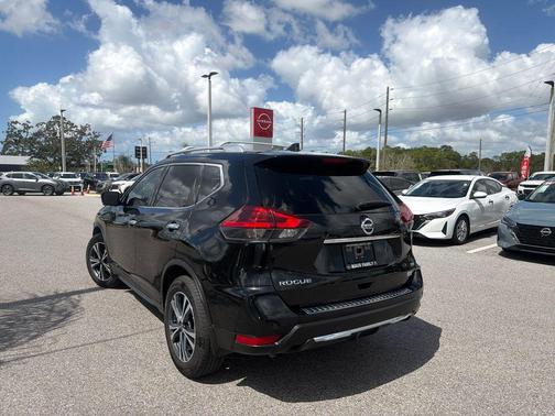 2019 Nissan Rogue SV