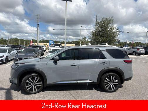 2024 Nissan Pathfinder Platinum FWD
