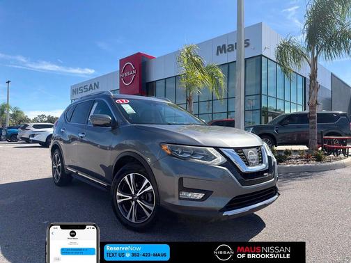 2017 Nissan Rogue SL