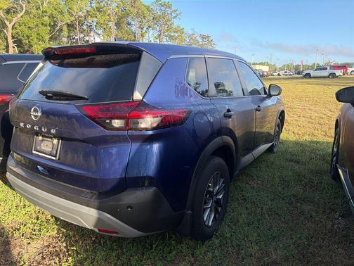 2022 Nissan Rogue S