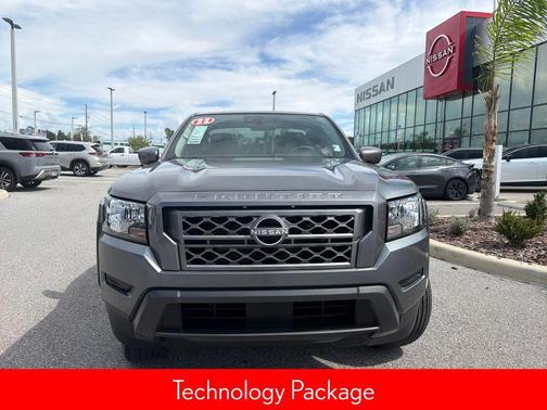2022 Nissan Frontier SV