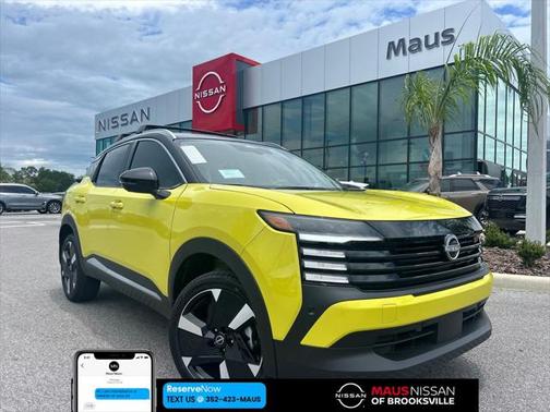 2025 Nissan Kicks SR