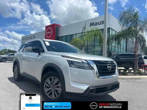 2025 Nissan Pathfinder S FWD