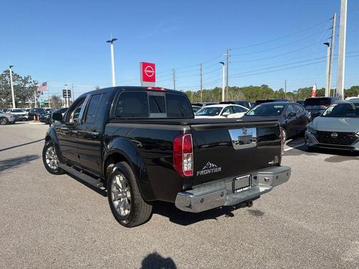 2019 Nissan Frontier SL