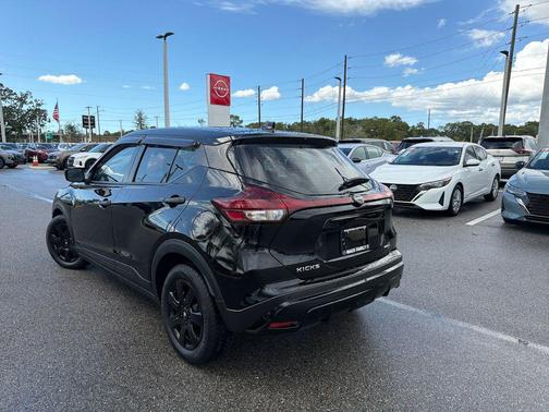 2023 Nissan Kicks S