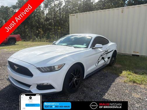 2017 Ford Mustang V6