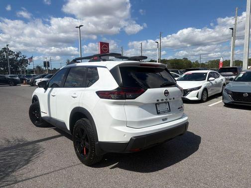 2026 Nissan Rogue Rock Creek