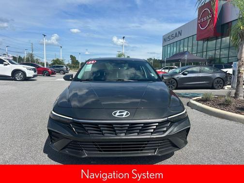 2024 Hyundai ELANTRA SEL