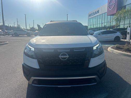 2025 Nissan Pathfinder Rock Creek 4WD